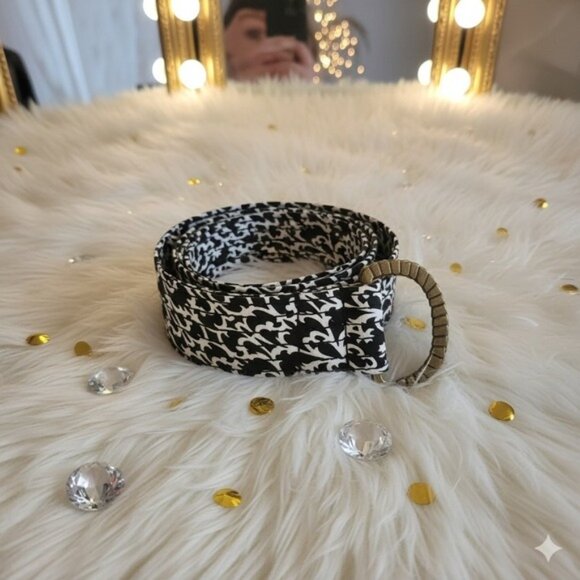 J Crew y2k 100% Silk Belt Black‎ White Damask Print Gold Tone D Ring Buckle main image 4
